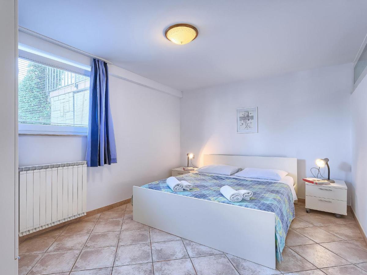 Nika-4 By Interhome Apartmán *